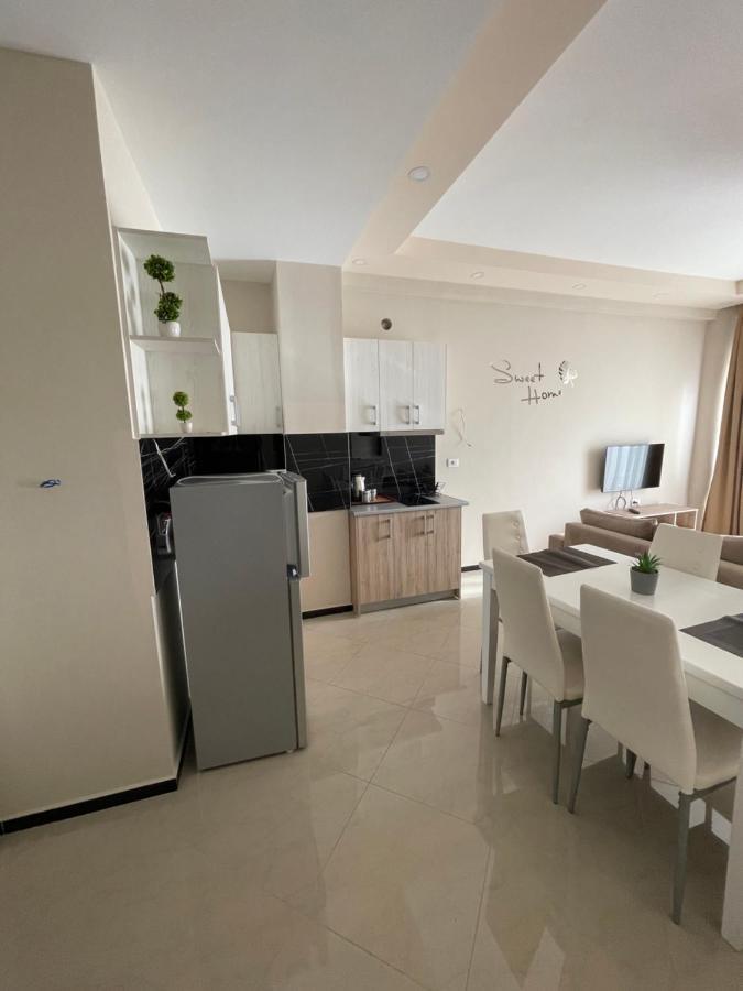 Seaside Apartmens Саранда Екстер'єр фото