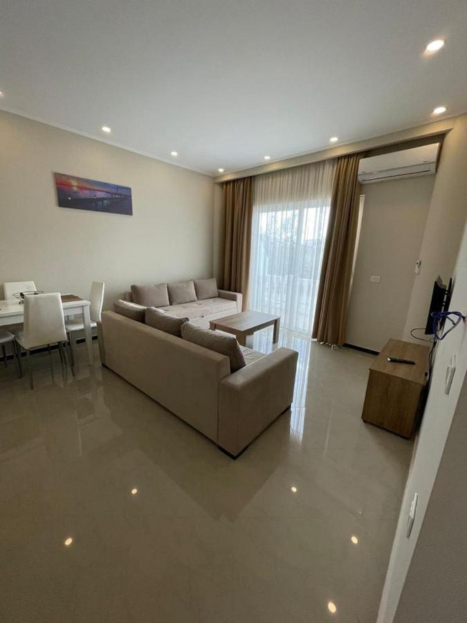 Seaside Apartmens Саранда Екстер'єр фото