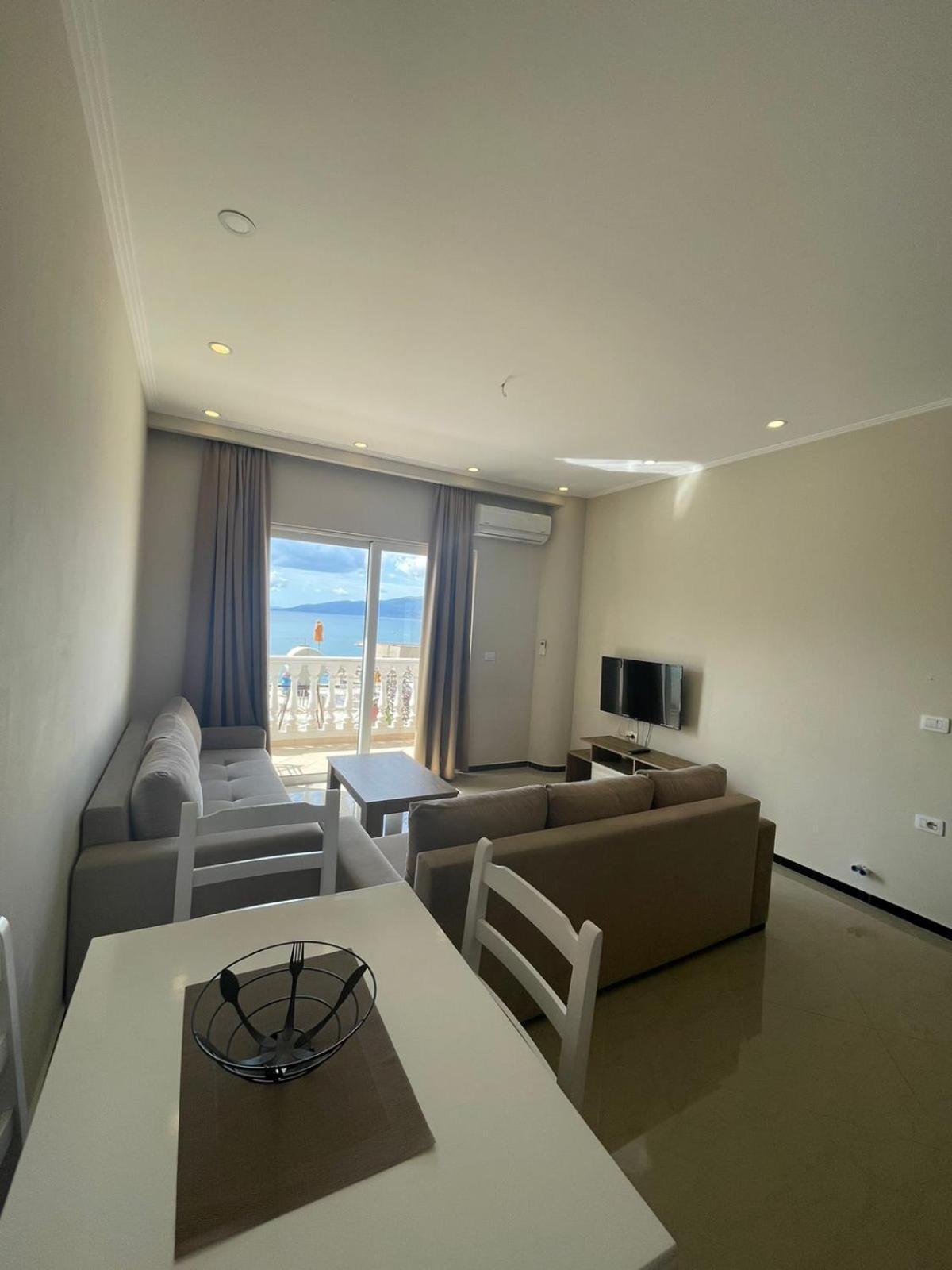 Seaside Apartmens Саранда Екстер'єр фото