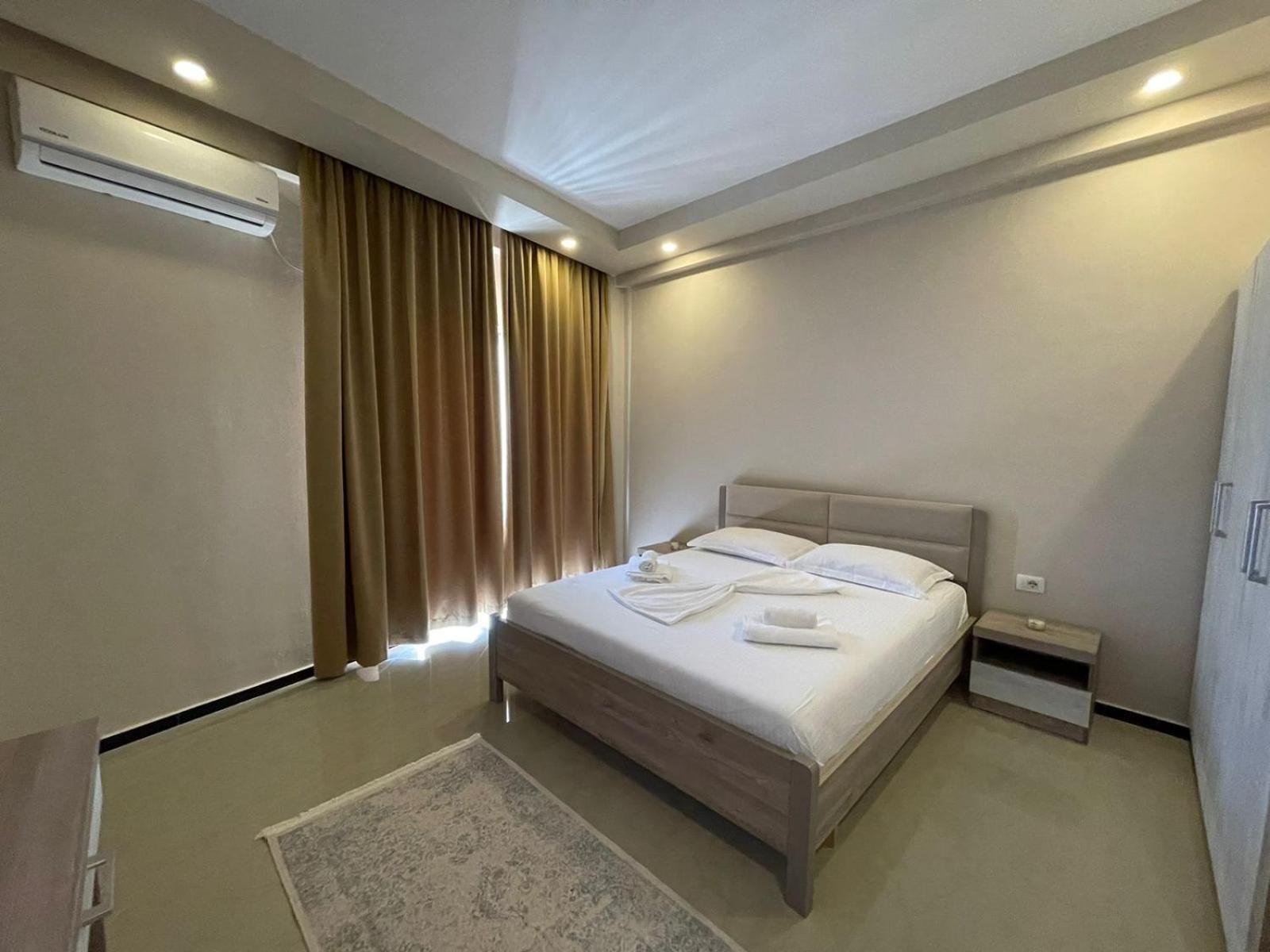 Seaside Apartmens Саранда Екстер'єр фото